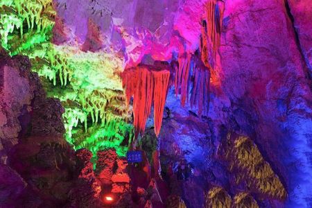 天津蓟州溶洞景区，天津蓟州溶洞景区动态图