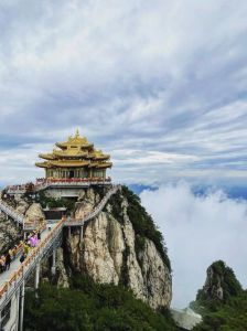 河南老君山旅游攻略？河南老君山旅游攻略两日游？
