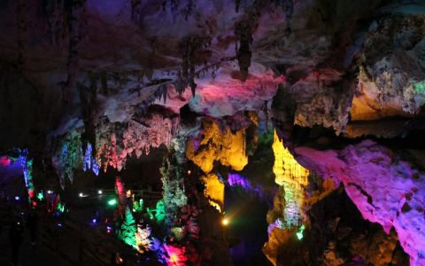 连州地下河旅游攻略？连州地下河景点门票？