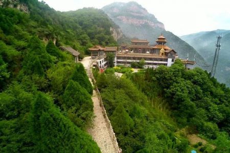 绵山风景区旅游攻略，绵山风景区旅游景点？