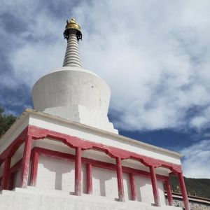 拉卜楞寺海拔多少米，拉卜楞寺是高原吗？