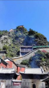 武当山在哪里哪个省，武当山在哪里哪个省怎么走？