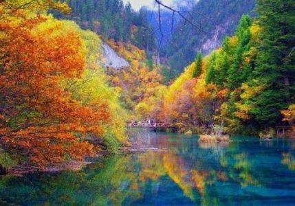 10月国庆旅游推荐？10月国内旅游景点？