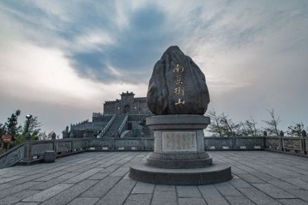 衡山旅游攻略住宿，衡山旅游住哪里？