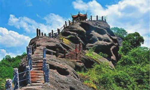 福建省旅游景点推荐，福建省旅游攻略景点必去？