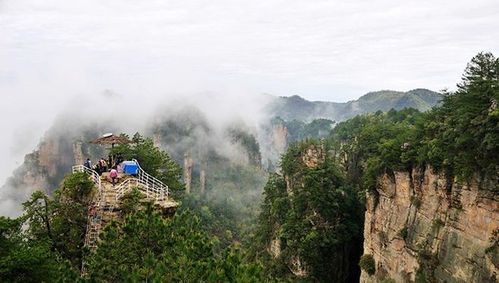 湖南旅游景点自驾游，湖南自驾游景点大全？