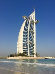 迪拜帆船酒店图片，迪拜帆船酒店图片大全真实照片？