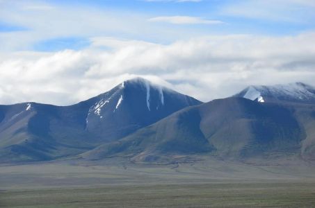 唐古拉山海拔多少米？唐古拉山海拔多少米火车？