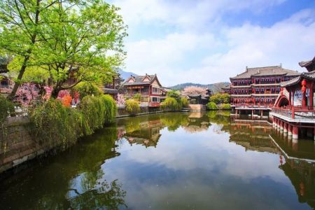 横店影视城住宿攻略，横店影视城附近有住宿的地方吗