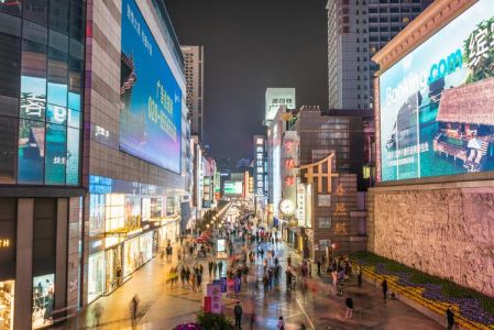 成都春熙路步行街，成都春熙路步行街营业到几点？