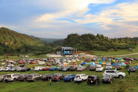 仙女山自驾游玩攻略？仙女山自驾旅游攻略？