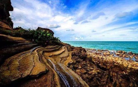 湛江自驾游去哪比较好，广东湛江旅游必去前十景点