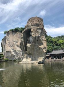 柯岩风景区游玩攻略？柯岩风景区游玩攻略图？