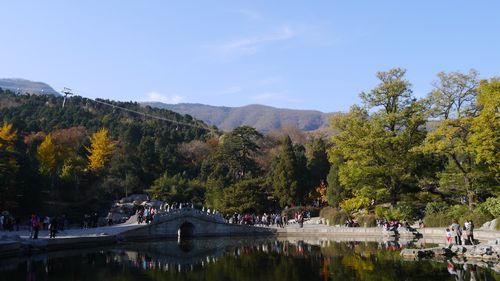 香山公园门票费用？香山公园门票预约电话？