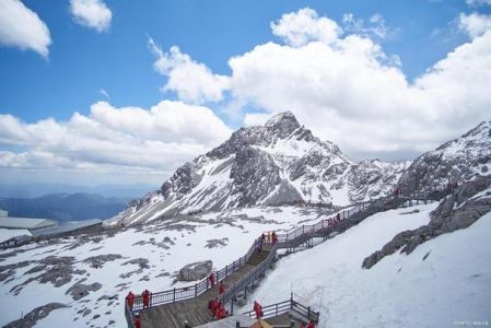 玉龙雪山旅游路线图？玉龙雪山游览路线安排？